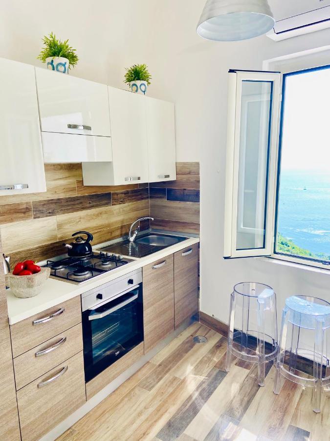 Borgo Virginia - Sea View In Amalfi Coast Apartman Vietri Kültér fotó