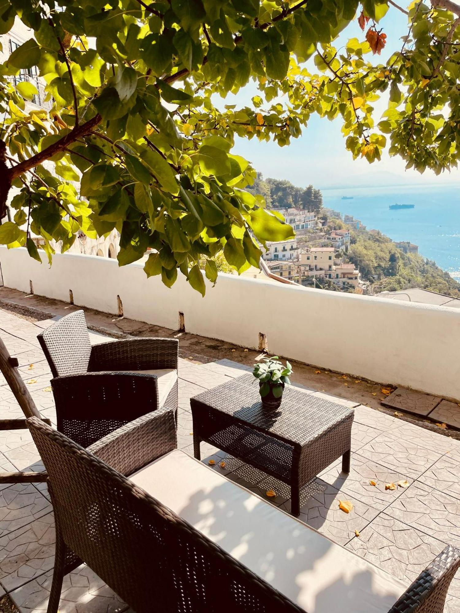 Borgo Virginia - Sea View In Amalfi Coast Apartman Vietri Kültér fotó